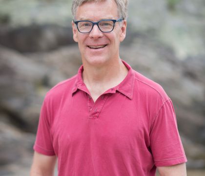 Headshot of Warren Lammert